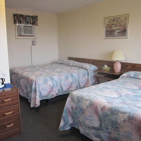 City Centre Motel Swift Current Exterior photo